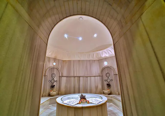 هتل گرند جواهر استانبول 04-8590